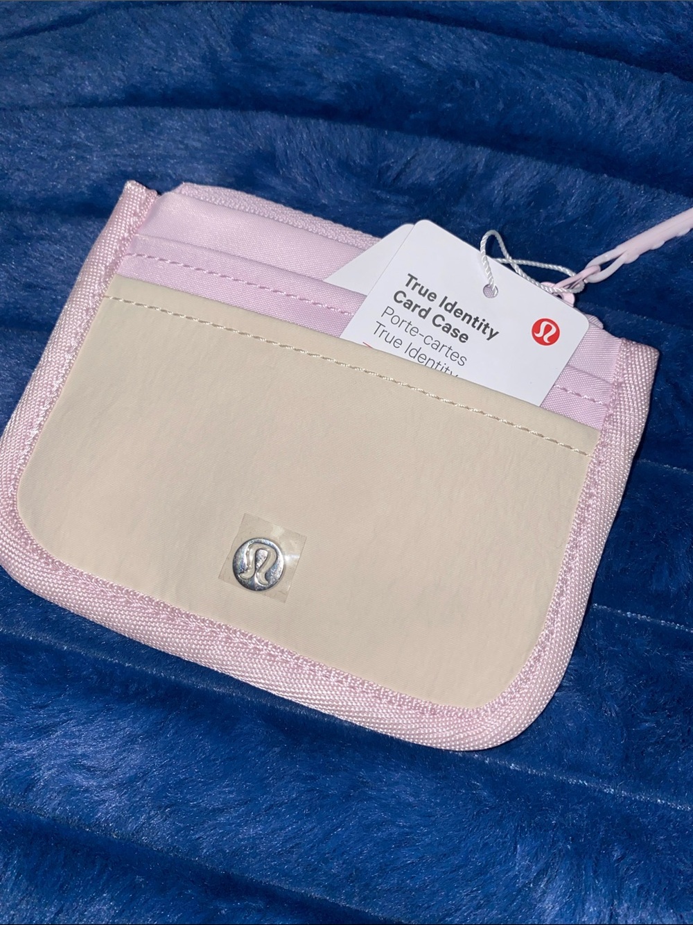 LAST ONE‼️ Lululemon True Identity Card Case
